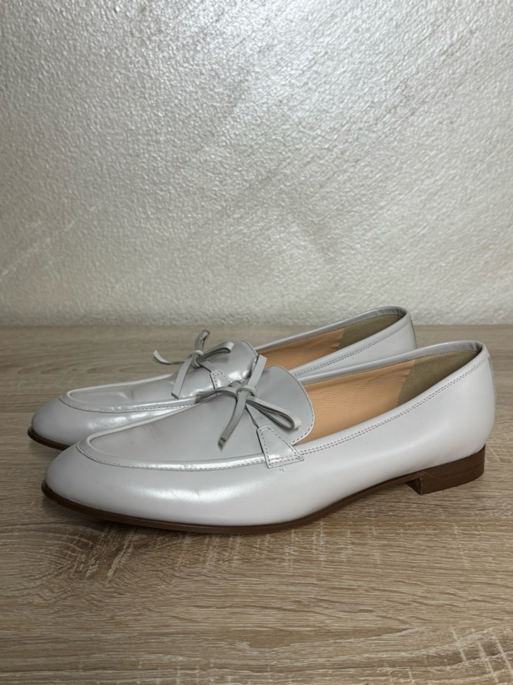 J.Crew "Academy" Bow Loafers leather colorway Highland Mist Size 10 Flat Shoes